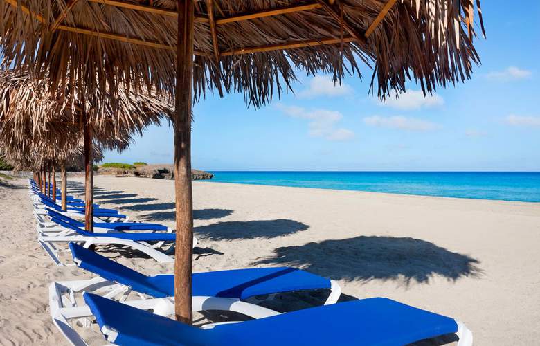 HOTEL OCEAN VISTA AZUL 6