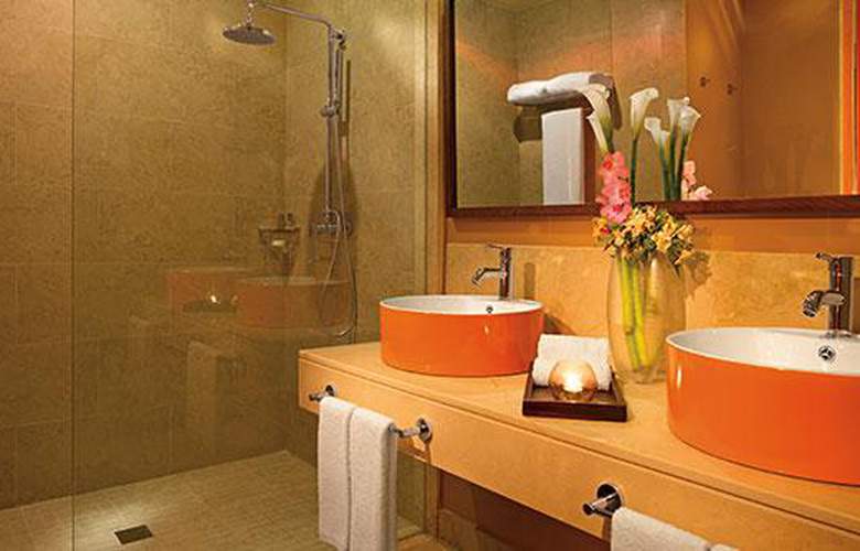 HOTEL BREATHLESS PUNTA CANA RESORT & SPA 7