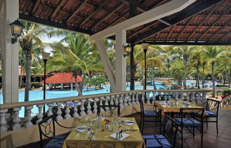 HOTEL SOL SIRENAS CORAL 6