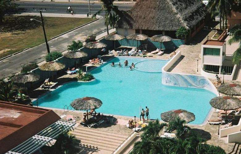 HOTEL SUNBEACH 8